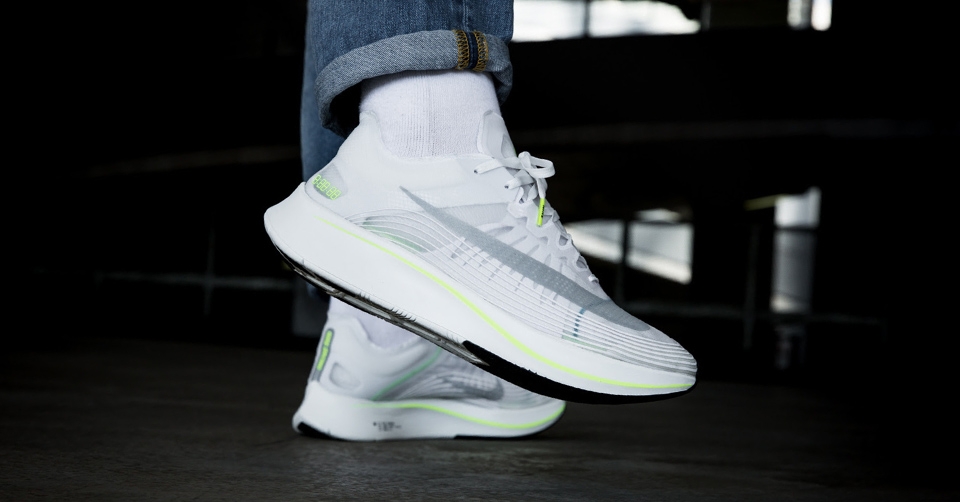Vanaf nu verkrijgbaar: de Nike Zoom Fly &#8216;Volt Glow&#8217;