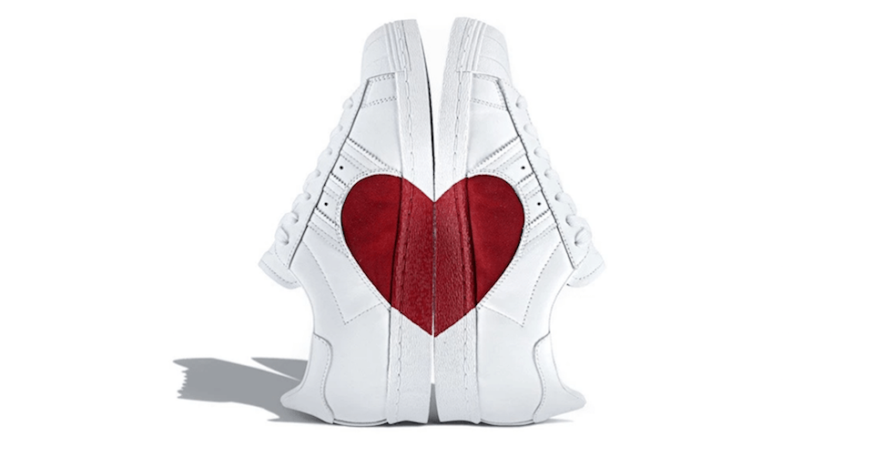 Vier Valentijnsdag met adidas Superstar 80s Half Heart