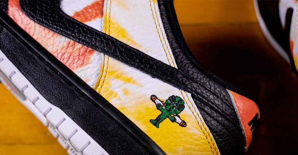 Officiële foto&#8217;s van de Nike SB Dunk &#8216;Raygun Tie-Dye&#8217; zijn eindelijk bekend!