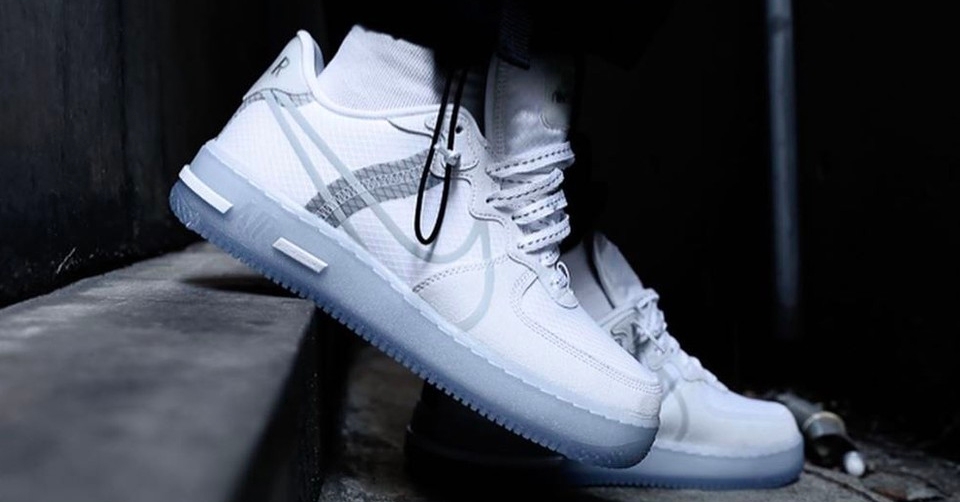 Release Reminder: De Nike Air Force 1 React QS 'White' dropt vrijdag 8 mei