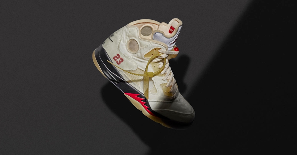 De officiele releasedatum van de Off-White™ x Air Jordan 5 'Sail' is bevestigd