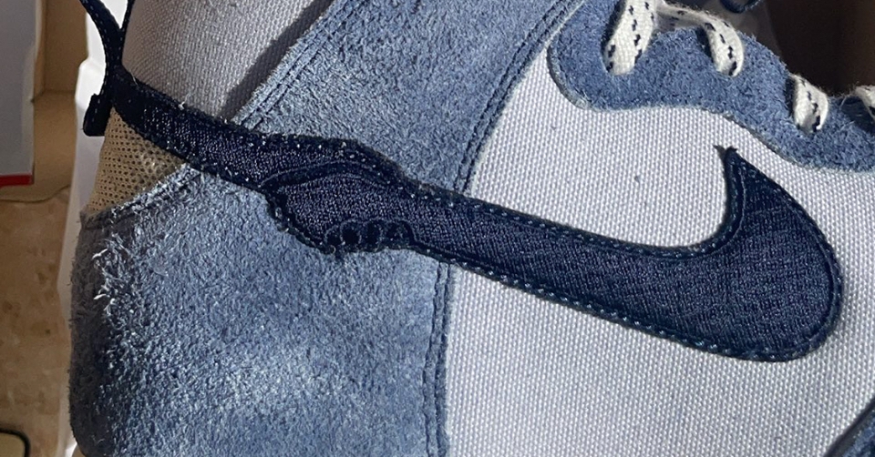 Een betere kijk naar de Notre x Nike Dunk High 'Blue Void'