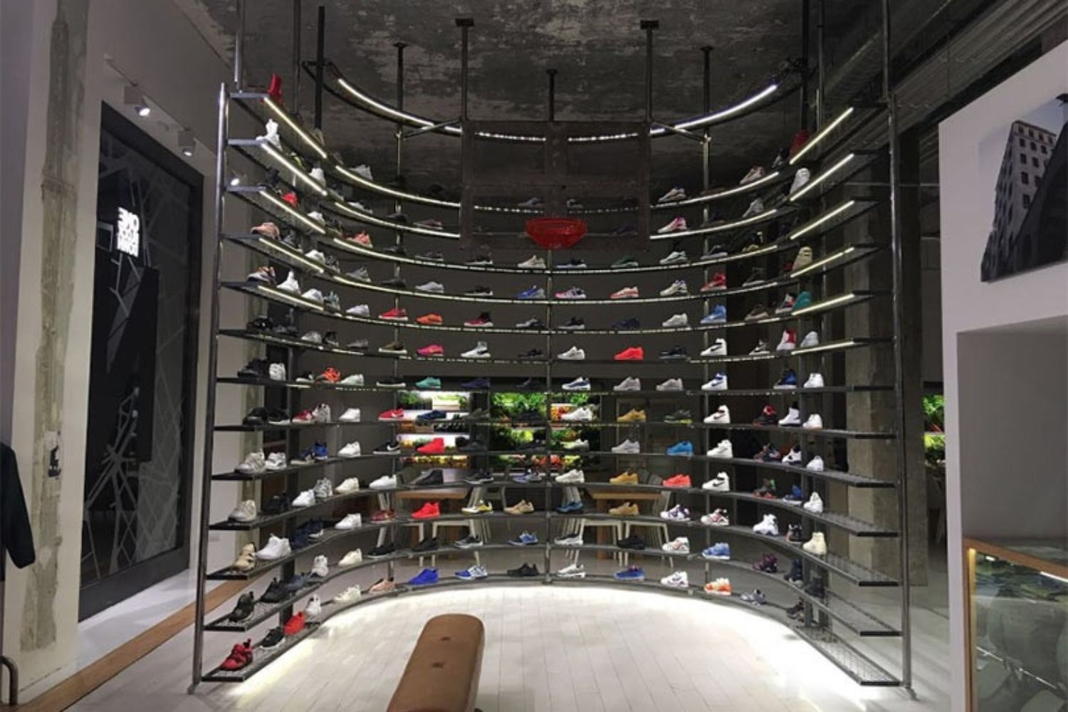 Sneaker Shopping City Guide: de 10 beste Sneaker Winkels in Milaan