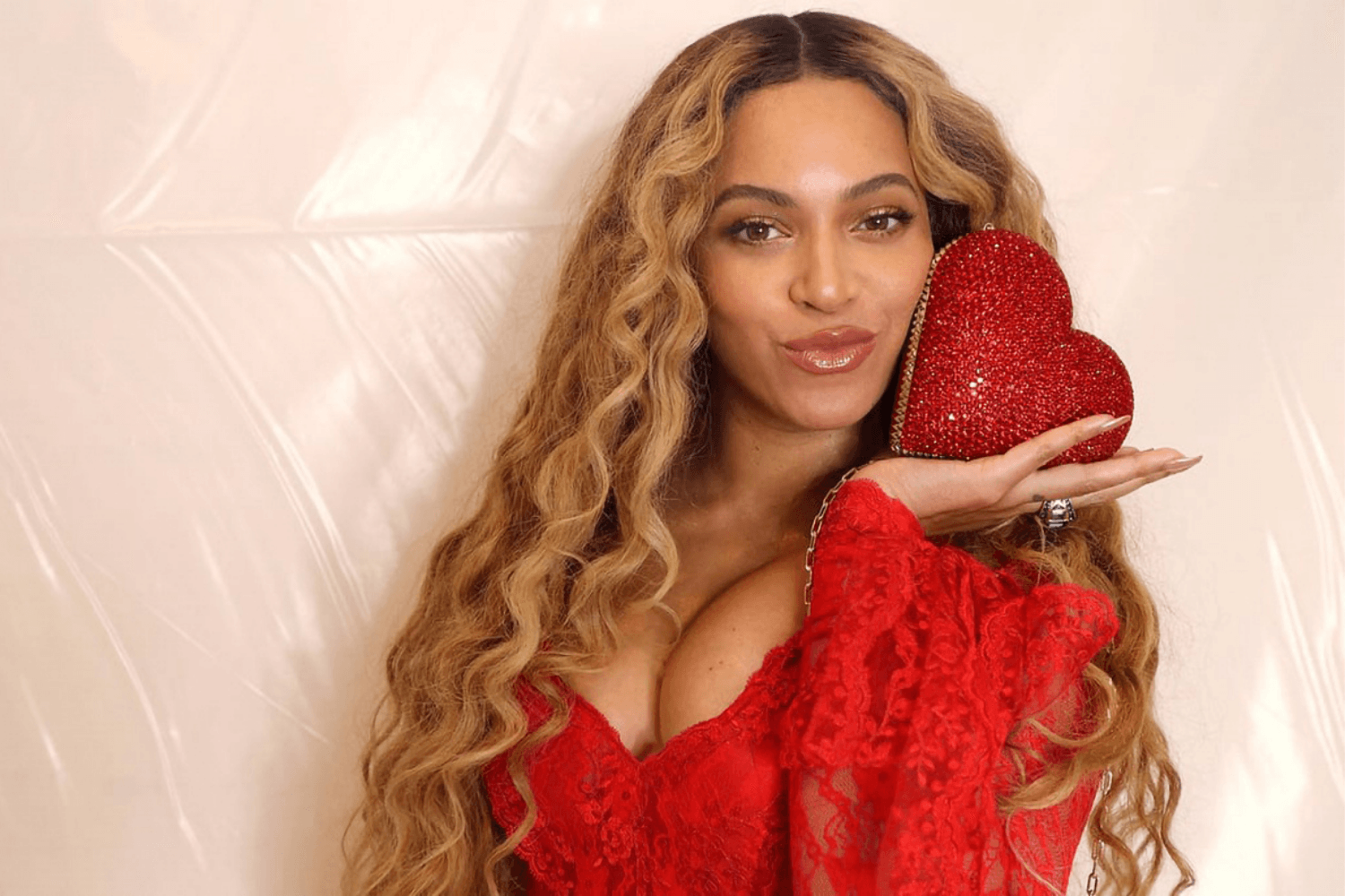 Beyoncé's IVY PARK x adidas Valentijnsdag collectie
