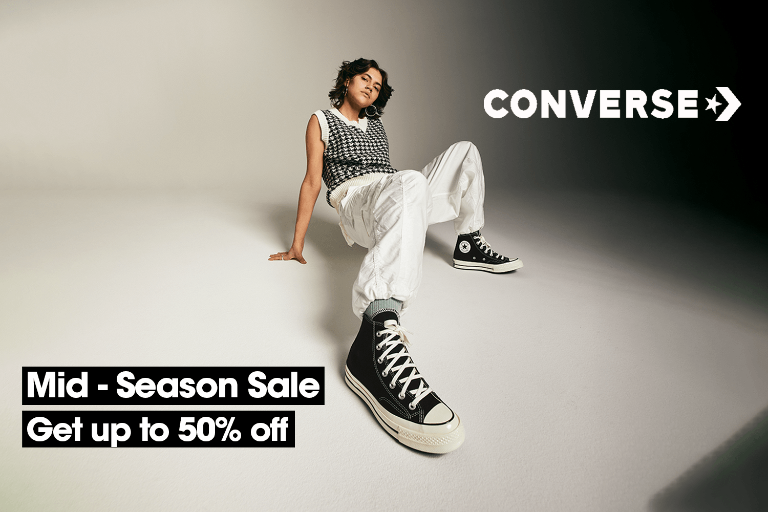 De Mid-season sale bij Converse is van start gegaan