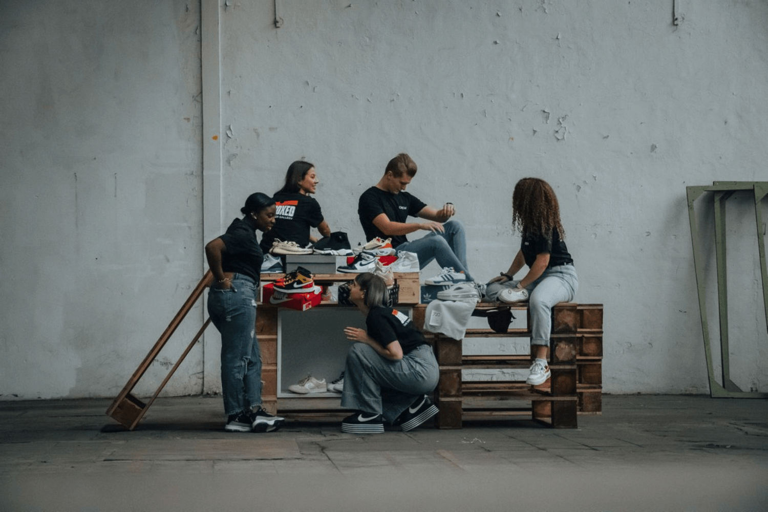 Zeven studenten creëeren eigen sneakerbeurs 'Unboxed: The Sneaker Gallery'