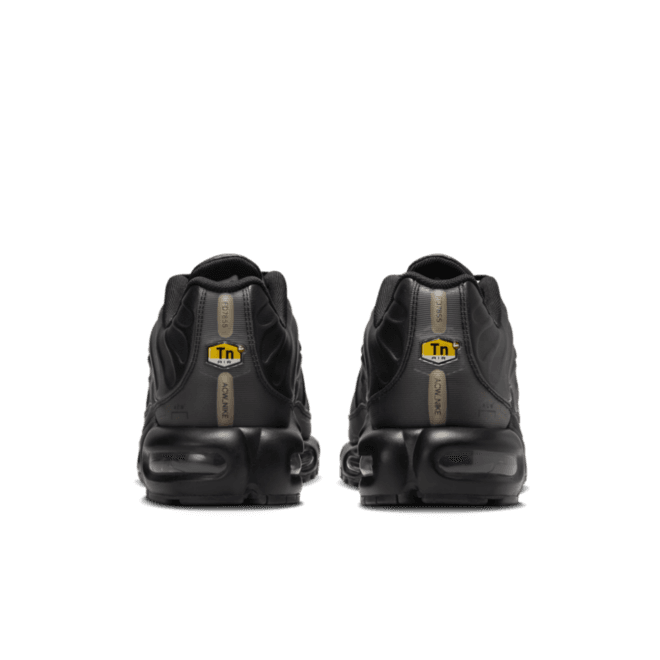 A-COLD-WALL x Nike Air Max Plus 'Black' achterkant