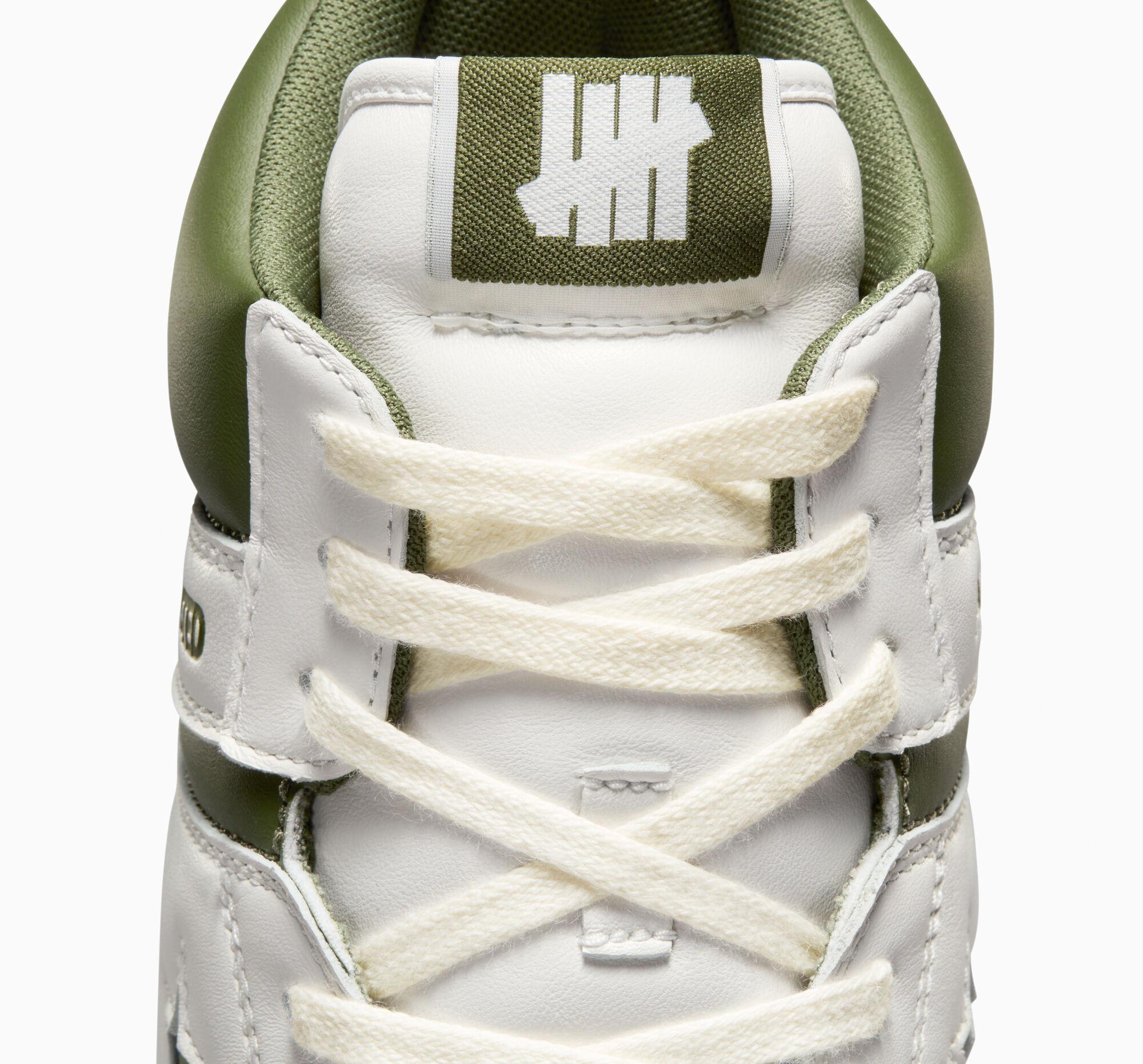 Undefeated x Converse 'Chive' logo