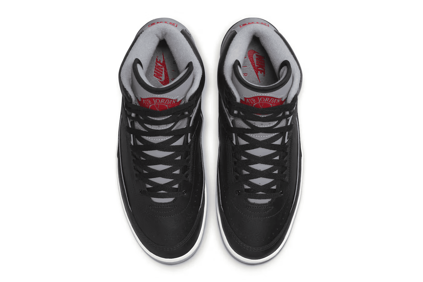 The Air Jordan 2 “Black Cement” bovenkant