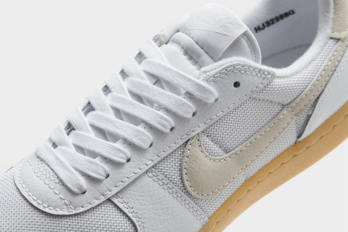 De Nike Field General '82 krijgt een frisse 'White Gum' look