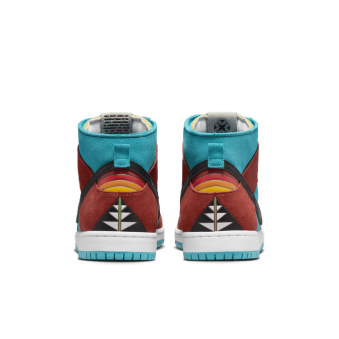 Di’orr Greenwood x Nike SB Dunk 'Navajo Arts' details