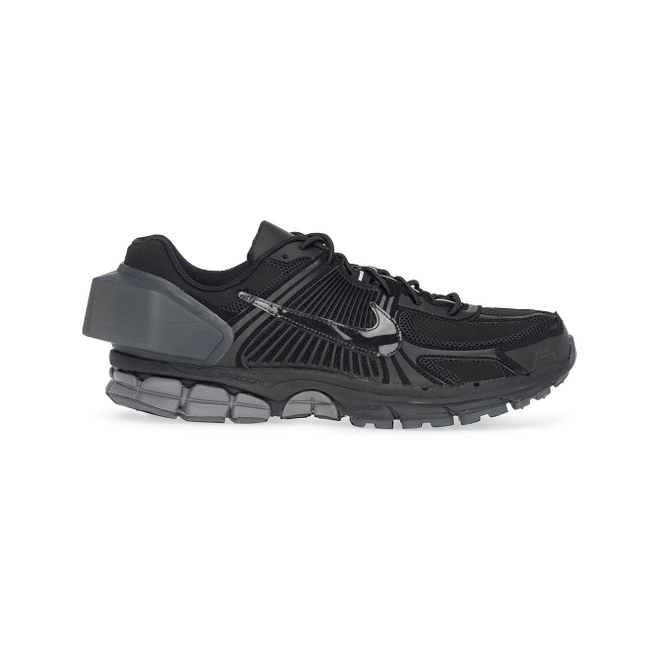 Nike Zoom Vomero 5 X A-Cold-Wall* AT3152