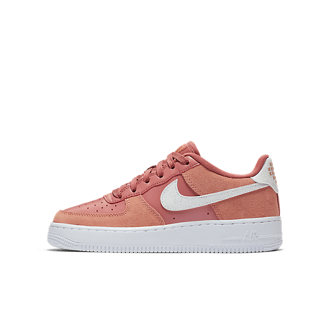 Nike "Air Force 1 LV8 Valentine's Day" CD7407-600