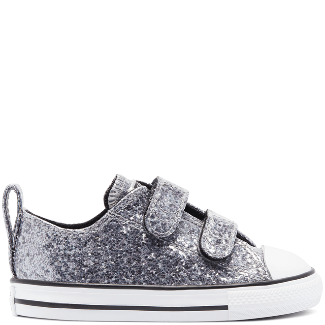 Coated Glitter Easy-On Chuck Taylor All Star Low Top 769297C