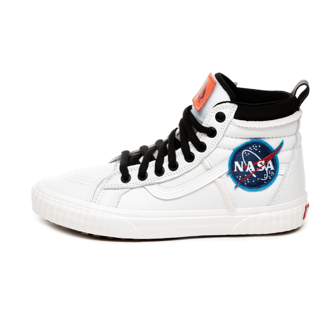 Vans x NASA Sk8-Hi 46 MTE DX *Space Voyager* (Space Voyager / True Whi VA3DQ5UQ4