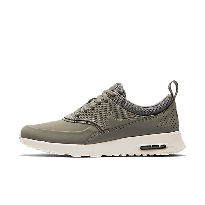 Nike WMNS Air Max Thea PRM Leather 904500-003