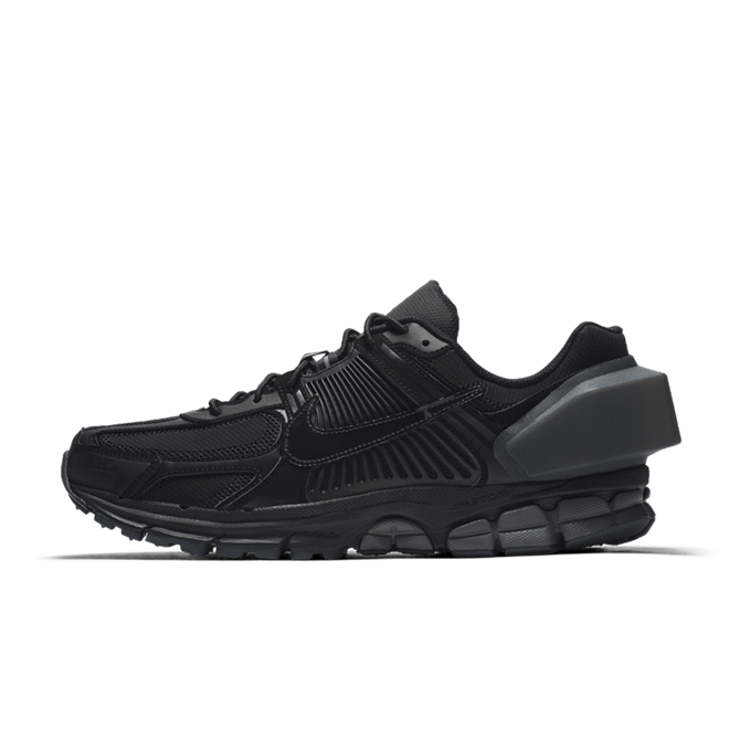 A Cold Wall X Nike Zoom Vomero 5 'Triple Black' AT3152-001