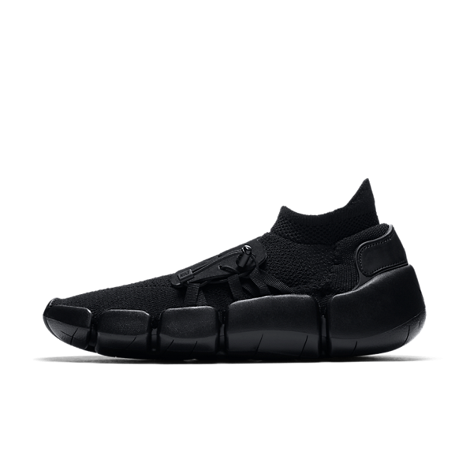 Nike Footscape Flyknit DM Black/ Black AO2611003