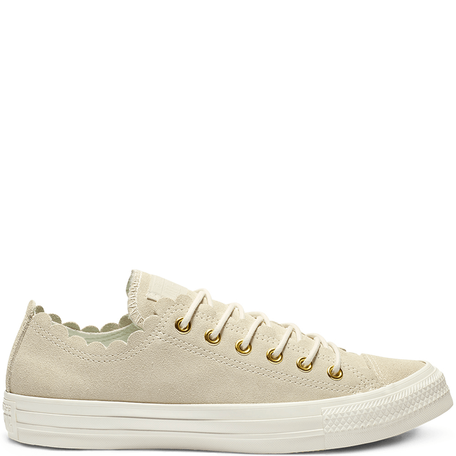 Chuck Taylor All Star Frilly Thrills Low Top 563418C