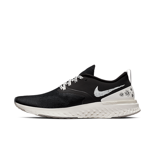 Nike Odyssey React Flyknit 2 Nathan Bell  AT9979-010